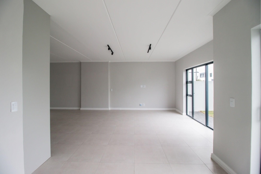 3 Bedroom Property for Sale in Sandown Western Cape